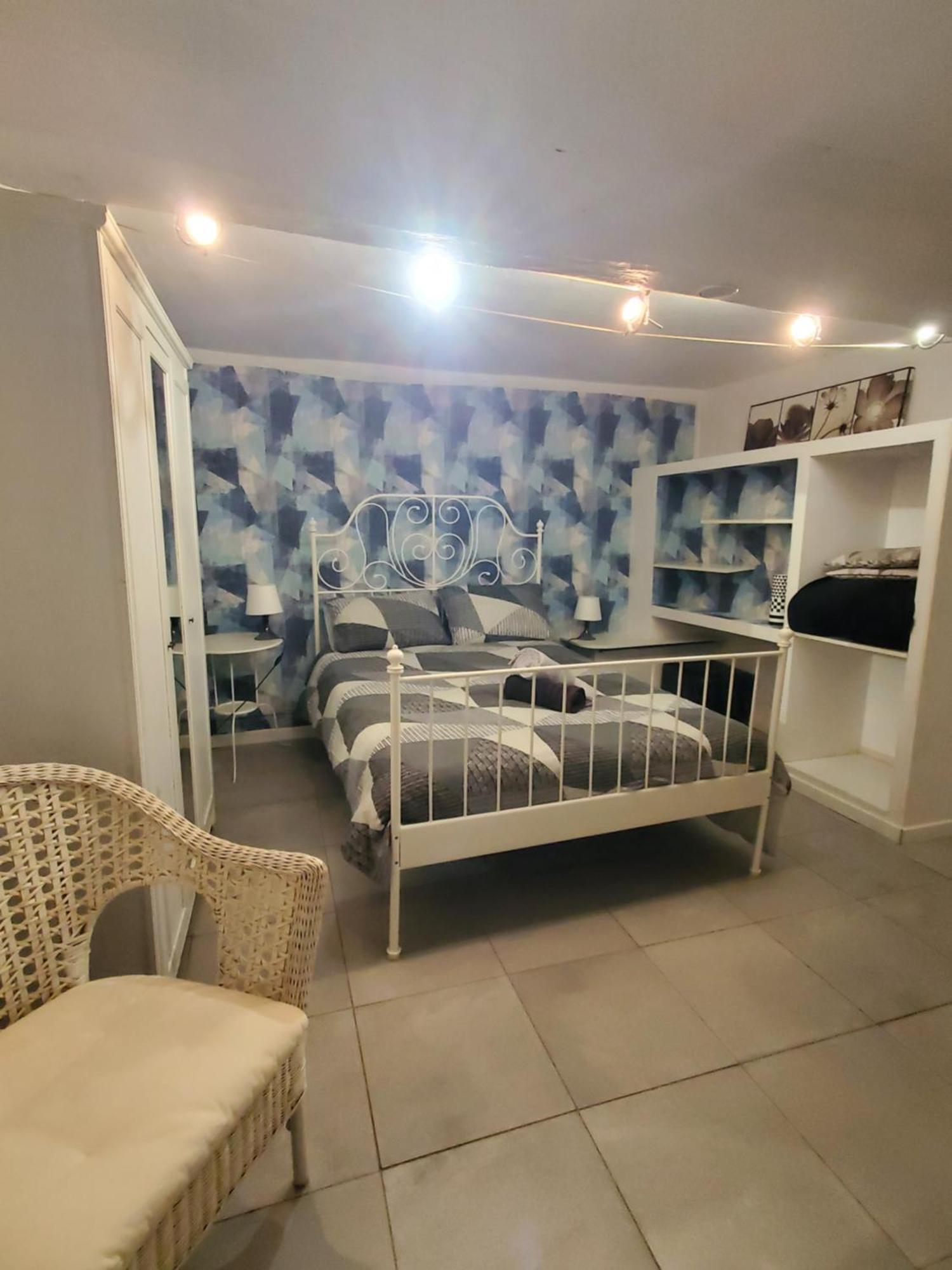 Republique Centre Apartment Каркасон Екстериор снимка
