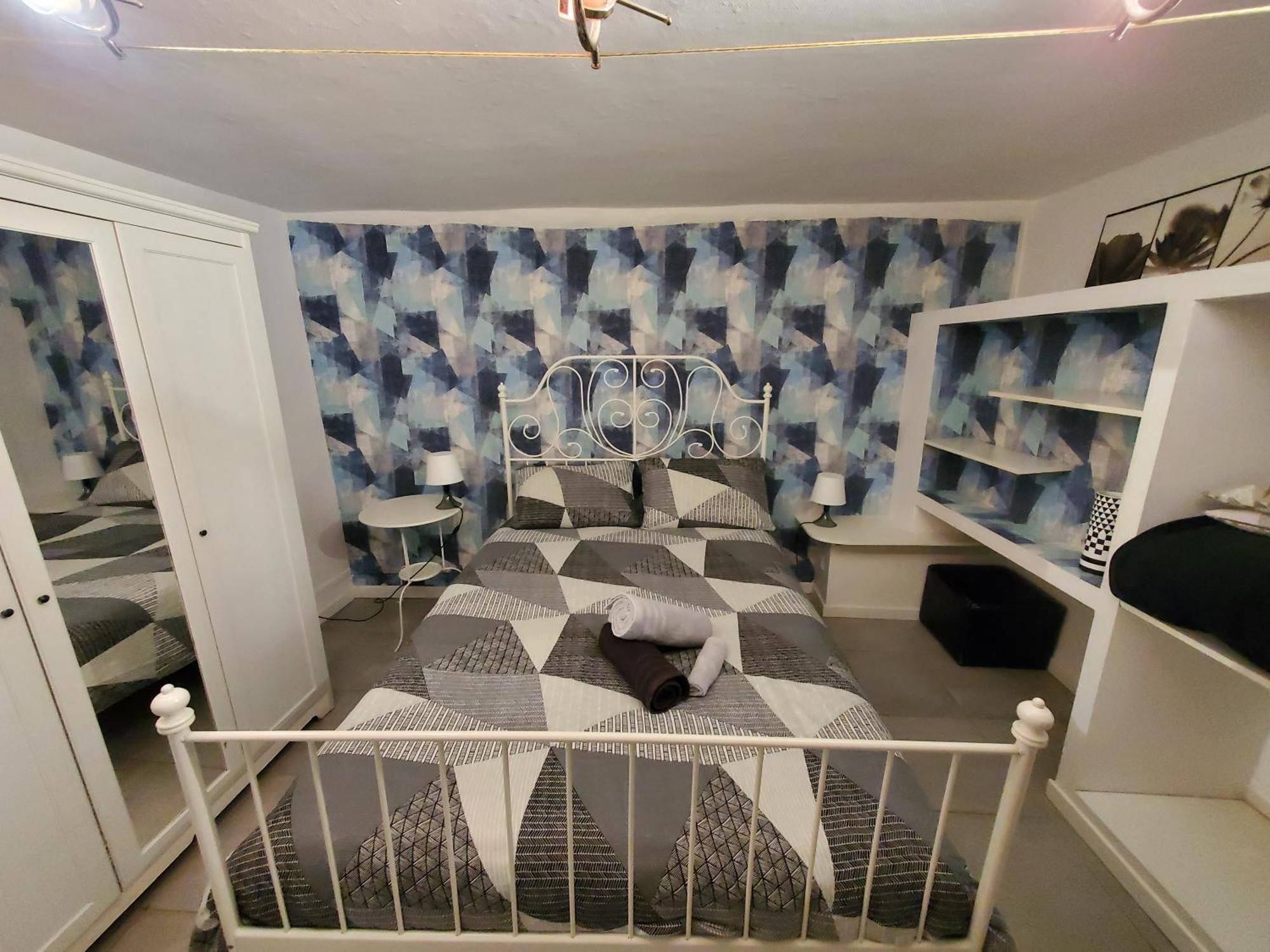 Republique Centre Apartment Каркасон Екстериор снимка
