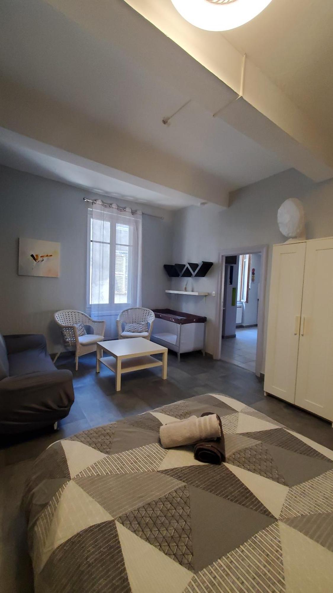Republique Centre Apartment Каркасон Екстериор снимка