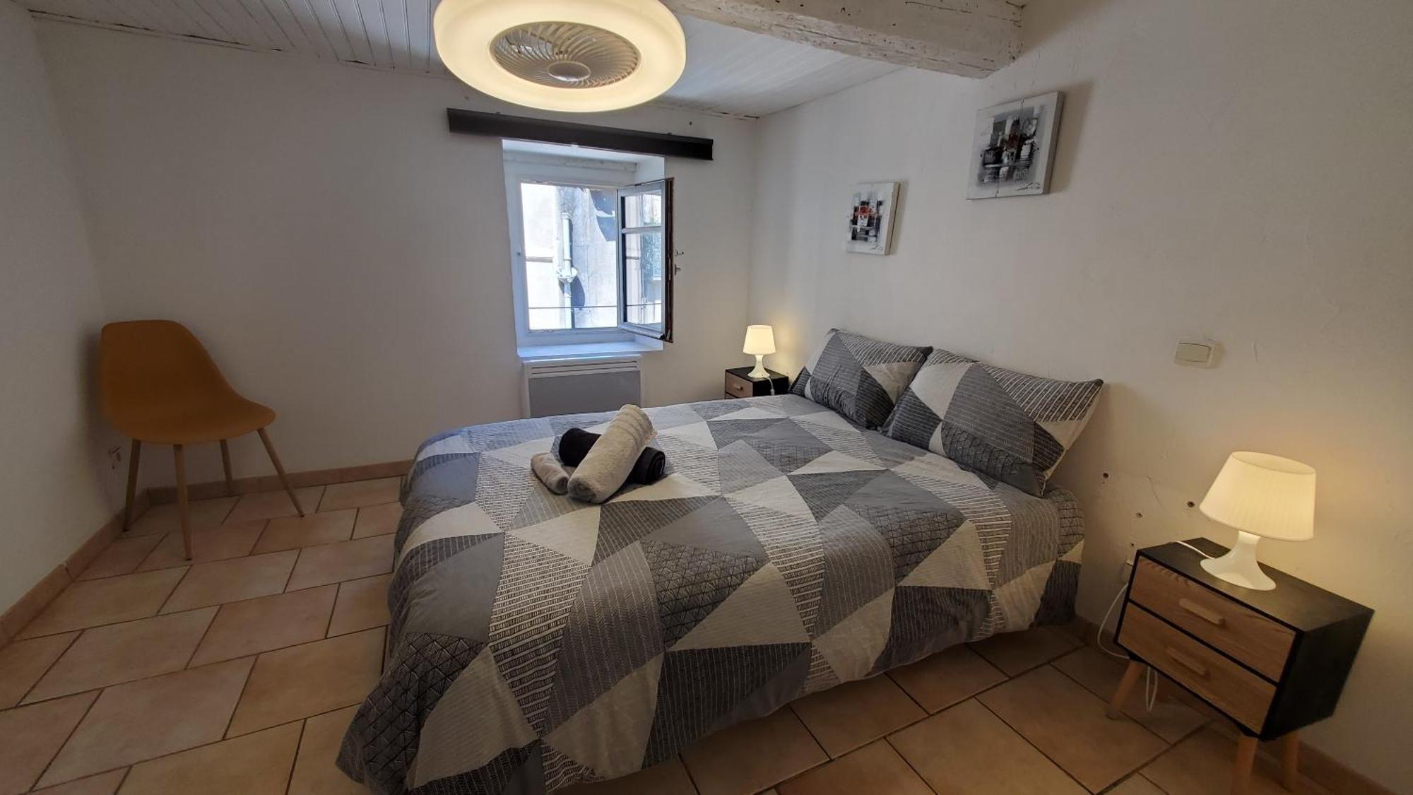 Republique Centre Apartment Каркасон Екстериор снимка