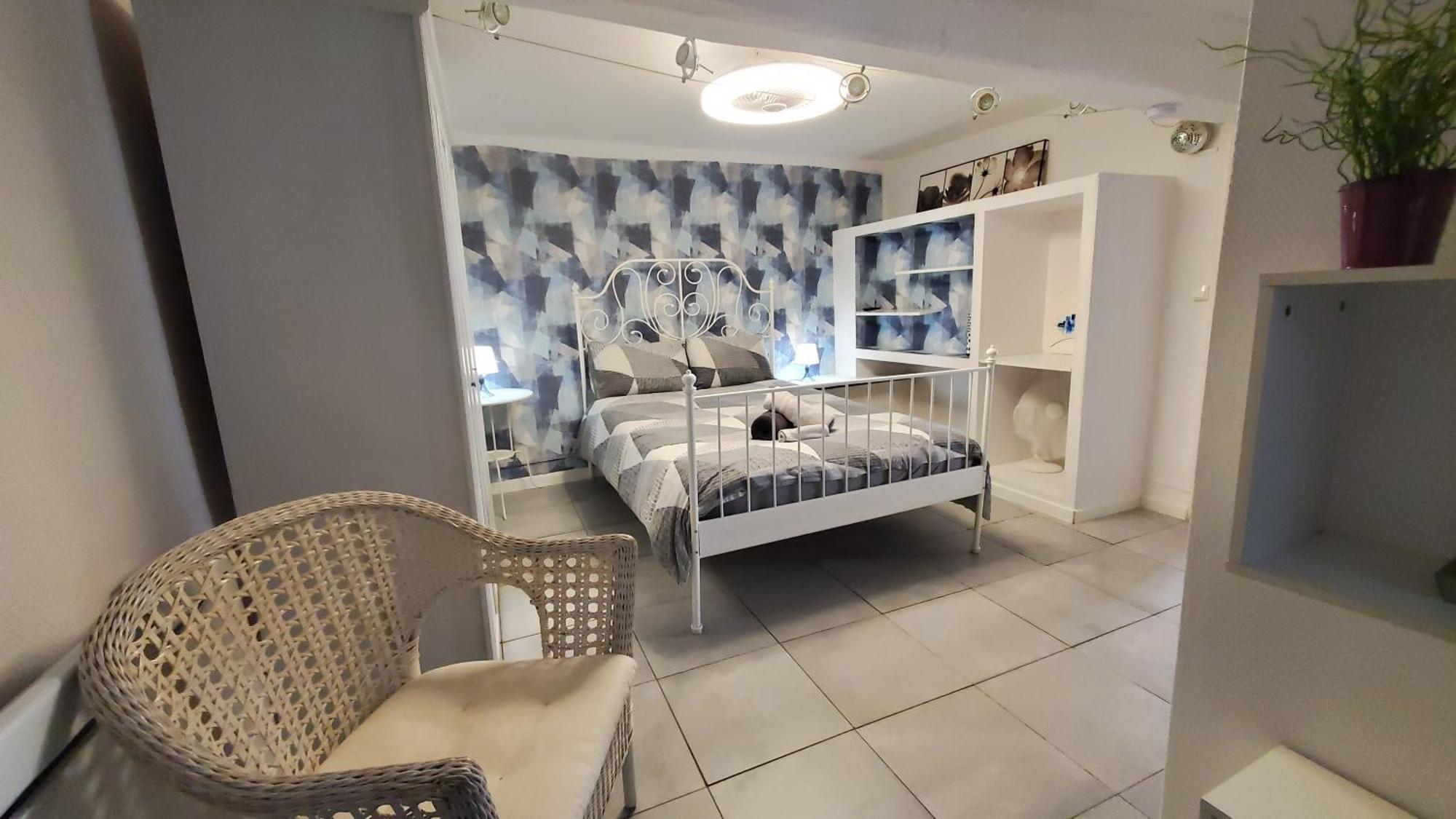 Republique Centre Apartment Каркасон Екстериор снимка